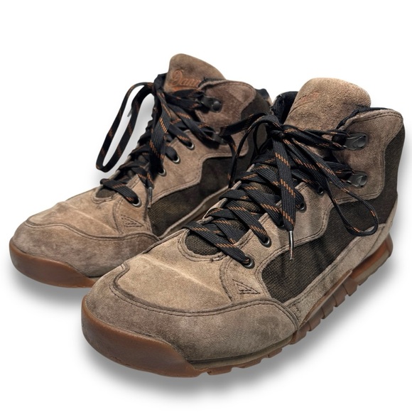 Danner Other - Danner Men's Skyridge Dark Earth Waterproof Hiking Boots Size 9.5